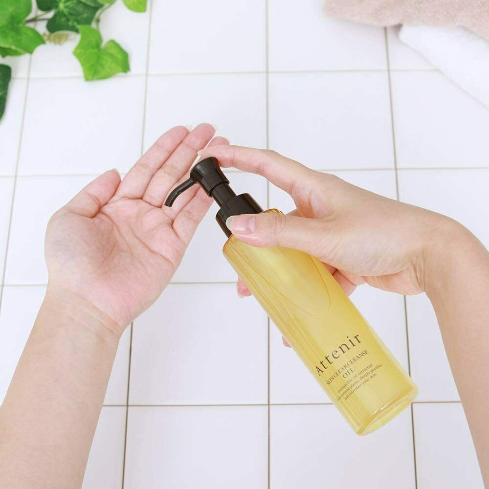 
                  
                    ATTENIR Skin Clear Cleanse Makeup Remover Oil Aroma Type 175ml
                  
                