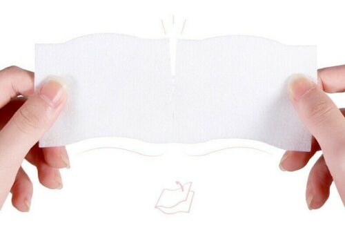 
                  
                    JAPAN UNICHARM Silcot Sponge Touch Moisturizing 1/2 Cotton Pad 40 Pcs
                  
                